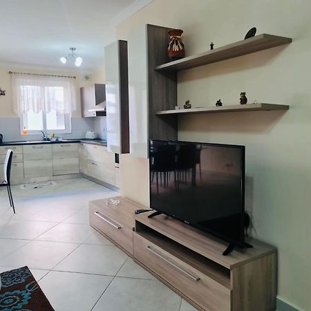 Mela Apartment 1 Сент-Полс-Бей Экстерьер фото